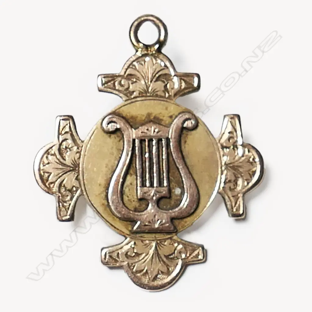 Henry Grieve (Hawkes Bay?) 15ct gold piano prize medal 1919, Image 1++